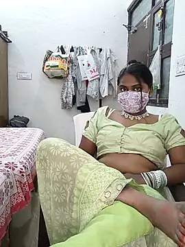 MISS_MADHURIBABY webcam