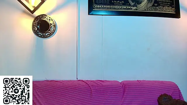 karla_latin_ webcam