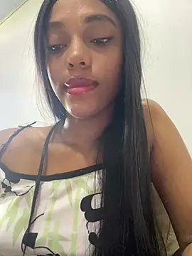 Preview of brunette__hot_xxx