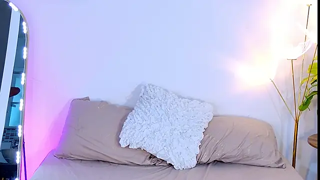 SarahCinnamon- webcam