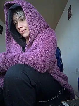 MARILYNMADELENAKOVANOVA webcam