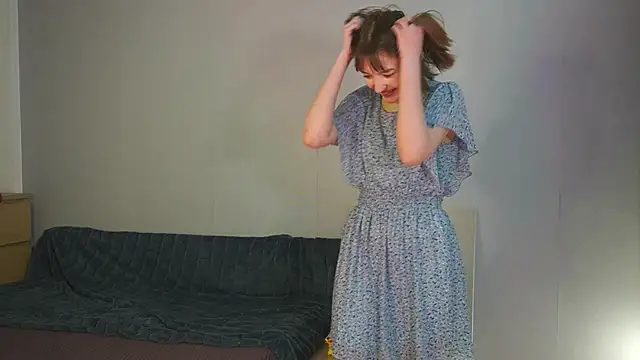 Leyla_crsh webcam