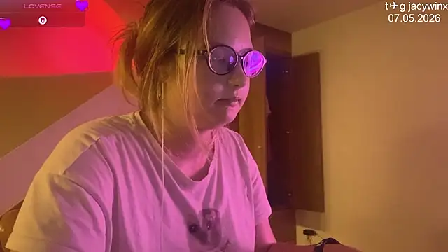 JacyWinslat webcam