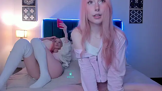 AlexRoseLiRed webcam