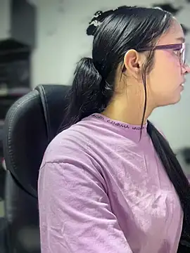 Isabella-Teen webcam