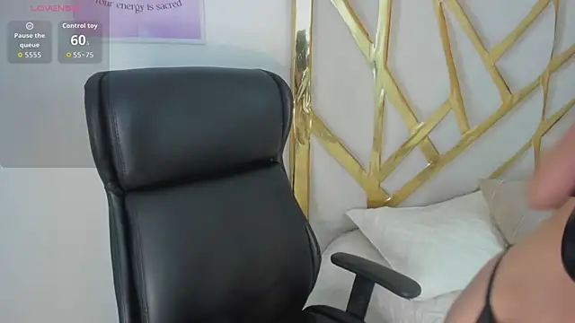 LanaJones_ webcam