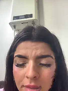 KarelyMitchel webcam