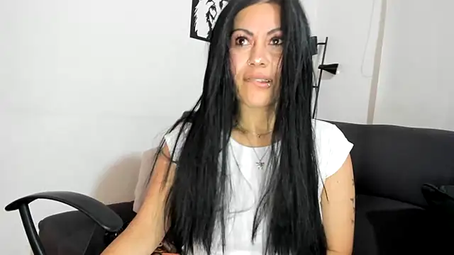 Tania_mature webcam