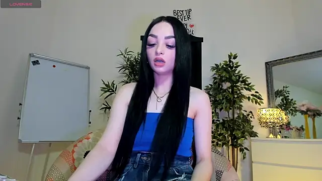 Peanaughty webcam