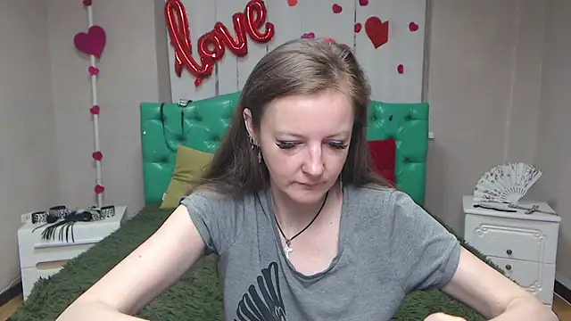 MeganPirs webcam