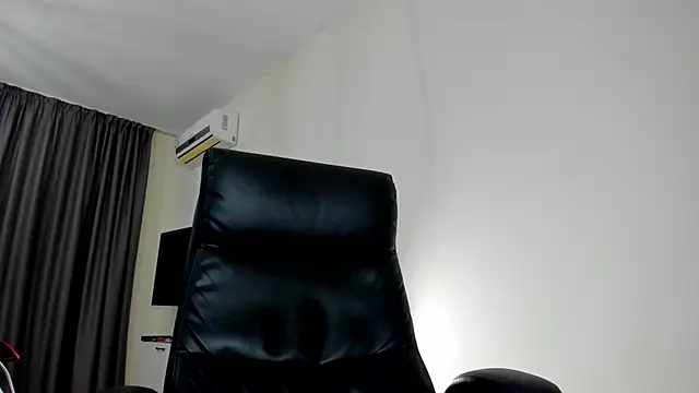 Findom_guy webcam