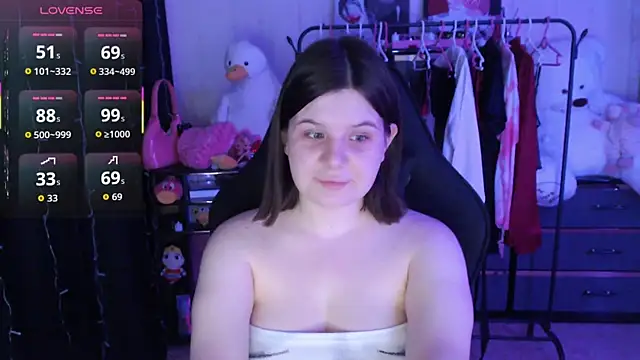 AmyVibess webcam