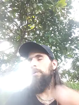 hairy_mannn webcam