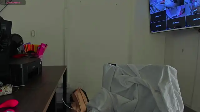 Chloe_Thomsoon_ webcam
