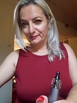 LadyTouch webcam