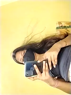 pg_naina - Pg_naina's free webcam - UK Sex Cams