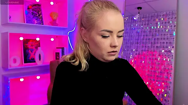 stephaniesweety - StephanieSweety's free webcam - UK Sex Cams