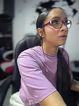 Isabella-Teen webcam