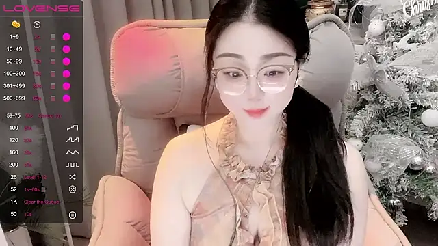 Monica-666888- webcam
