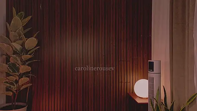 carolinerousev webcam