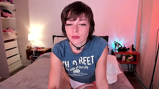 FantasticSonya webcam