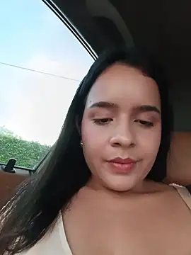 Julieth_hot-69 webcam