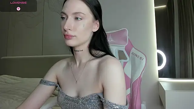 JenniferQueen11 live sex cam