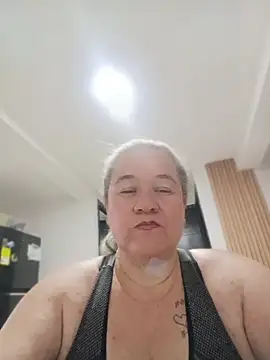 CheekySnowQueen_69 webcam