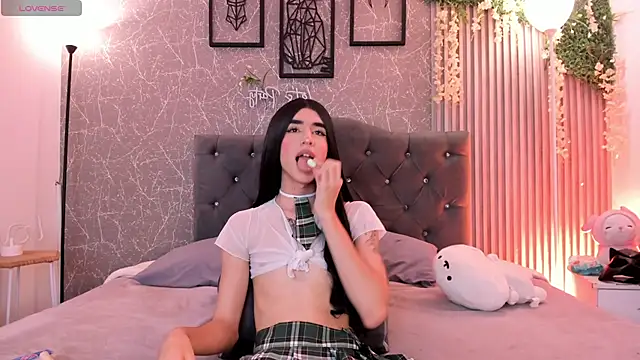 lana_gill1 webcam