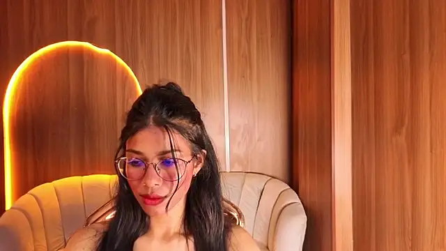 Alina_b_ webcam