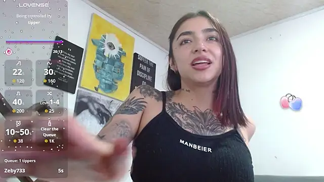 ZoeBakers_ webcam