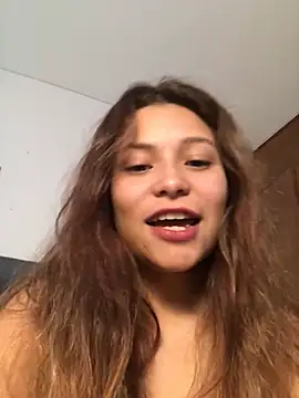 3littles (Ask my age) - Would you like to join me in the shower?