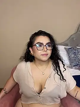 AlmaraRouge webcam