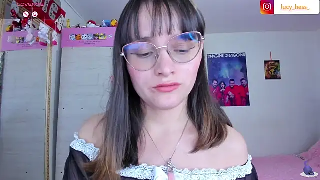 Lucyy-hess webcam