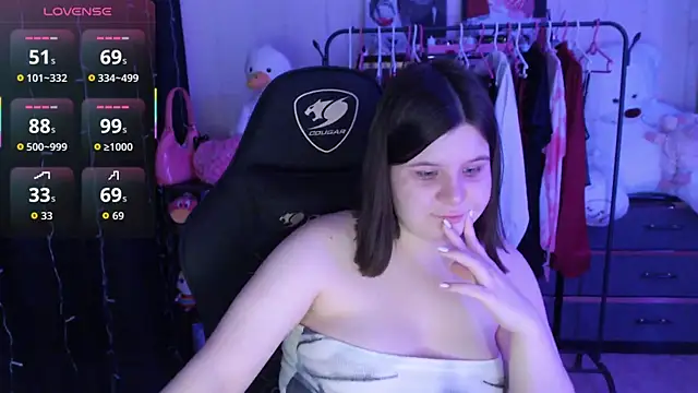 AmyVibess webcam