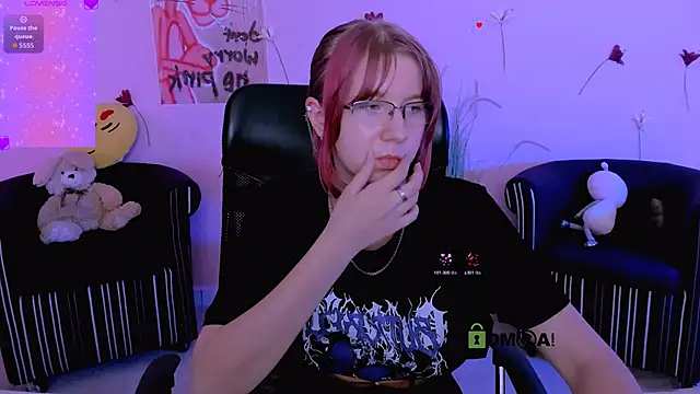 gloria_bubble webcam