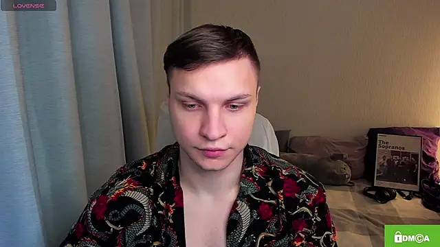 handsome_guy01 webcam