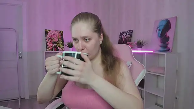 Megan_Violer webcam