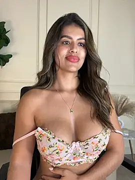 Webcam Model (MelissaWaltton)  is live.Free join now!