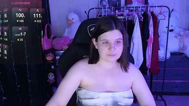 AmyVibess webcam