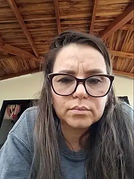 MariaPau_83 webcam