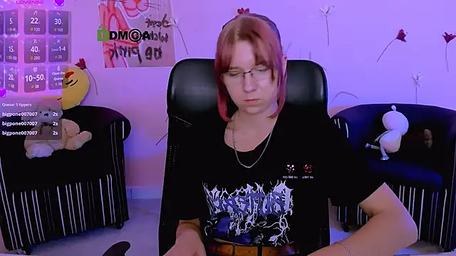 gloria_bubble webcam