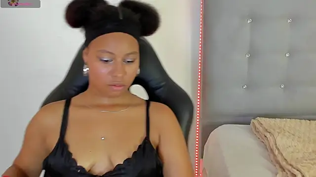 tatianasquirthot webcam