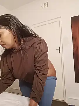 GiantBootyMilf