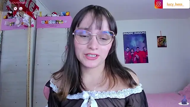 Lucyy-hess webcam