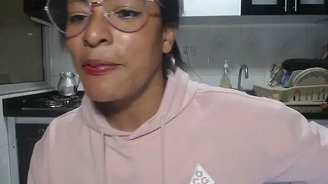 kateleyagrey webcam