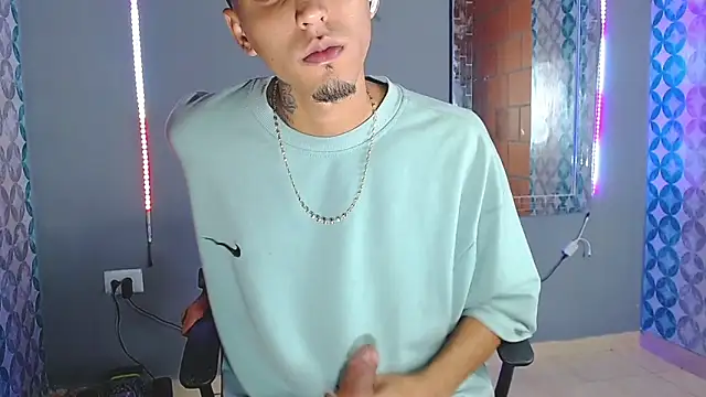 Liam_lee webcam
