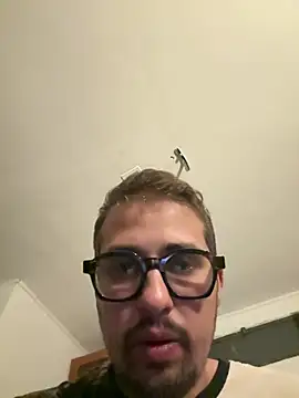 Cazzo1921 webcam
