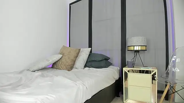 niicole_steele_ webcam