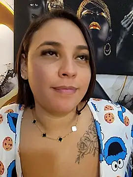 LizzRouse webcam